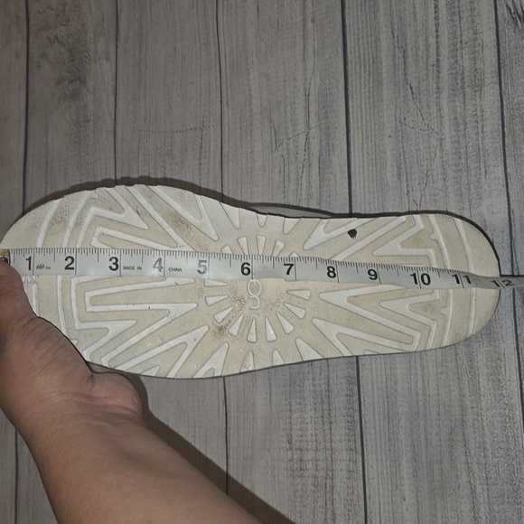 Ugg Men's Maksim Chukka Boots Gray Size 10 - Picture 9 of 9